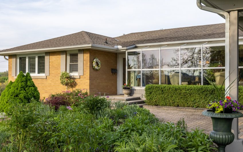 217 BROOKVIEW COURT, Ancaster ON