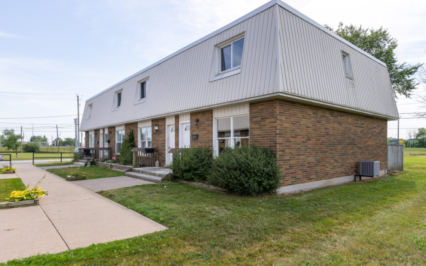 73 HAGEY Avenue Unit #4, Fort Erie, ON L2A 1W5
